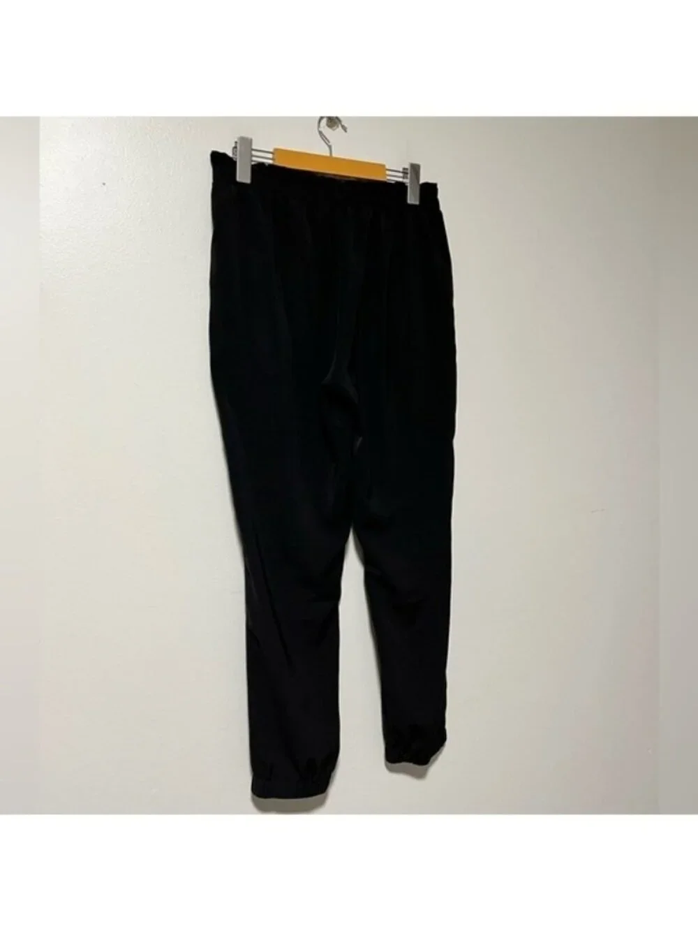 G by Guess Women’s Black Jogger Pants Size XS